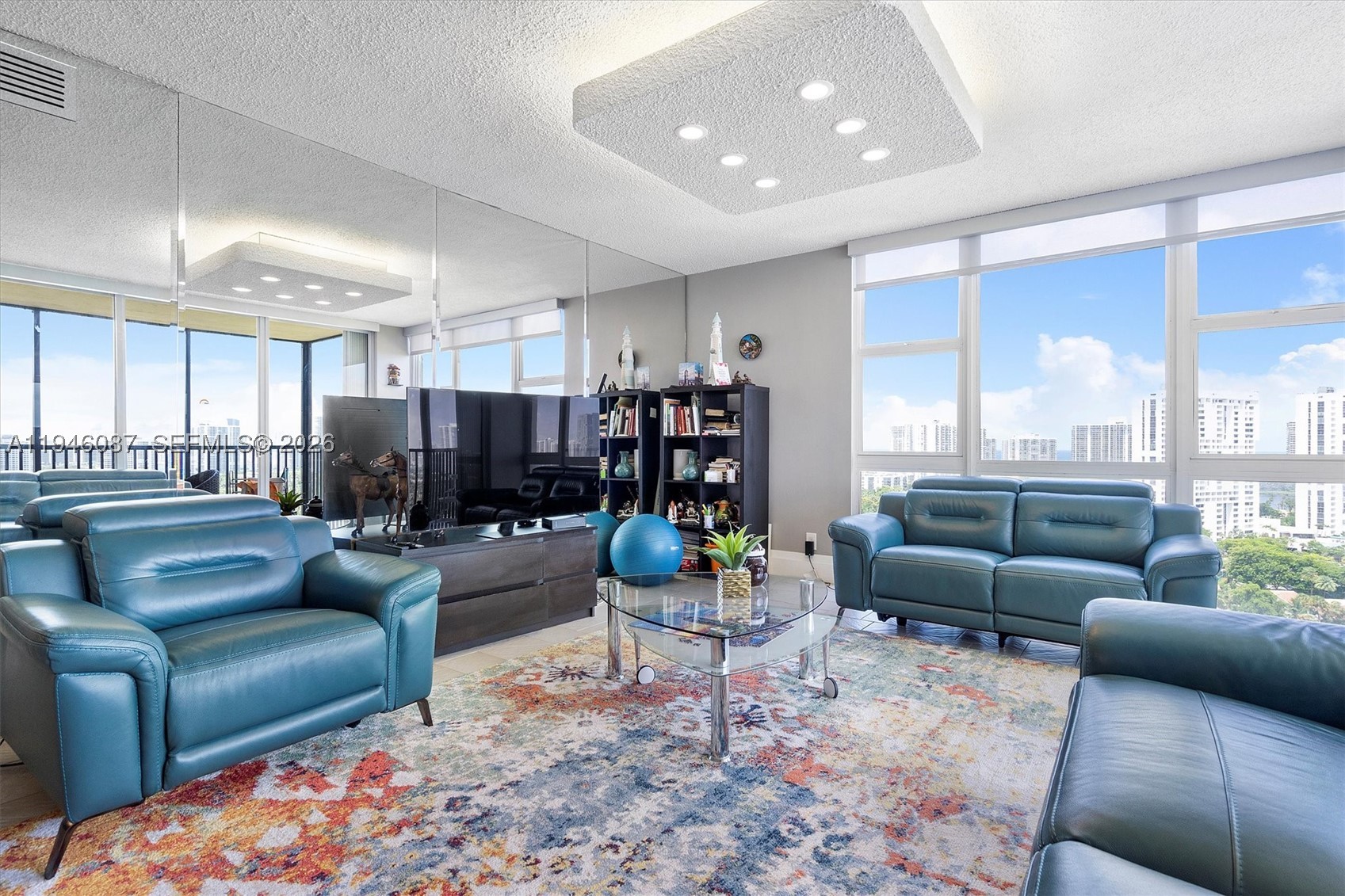 20379 W Country Club Dr Unit 1933 — photo