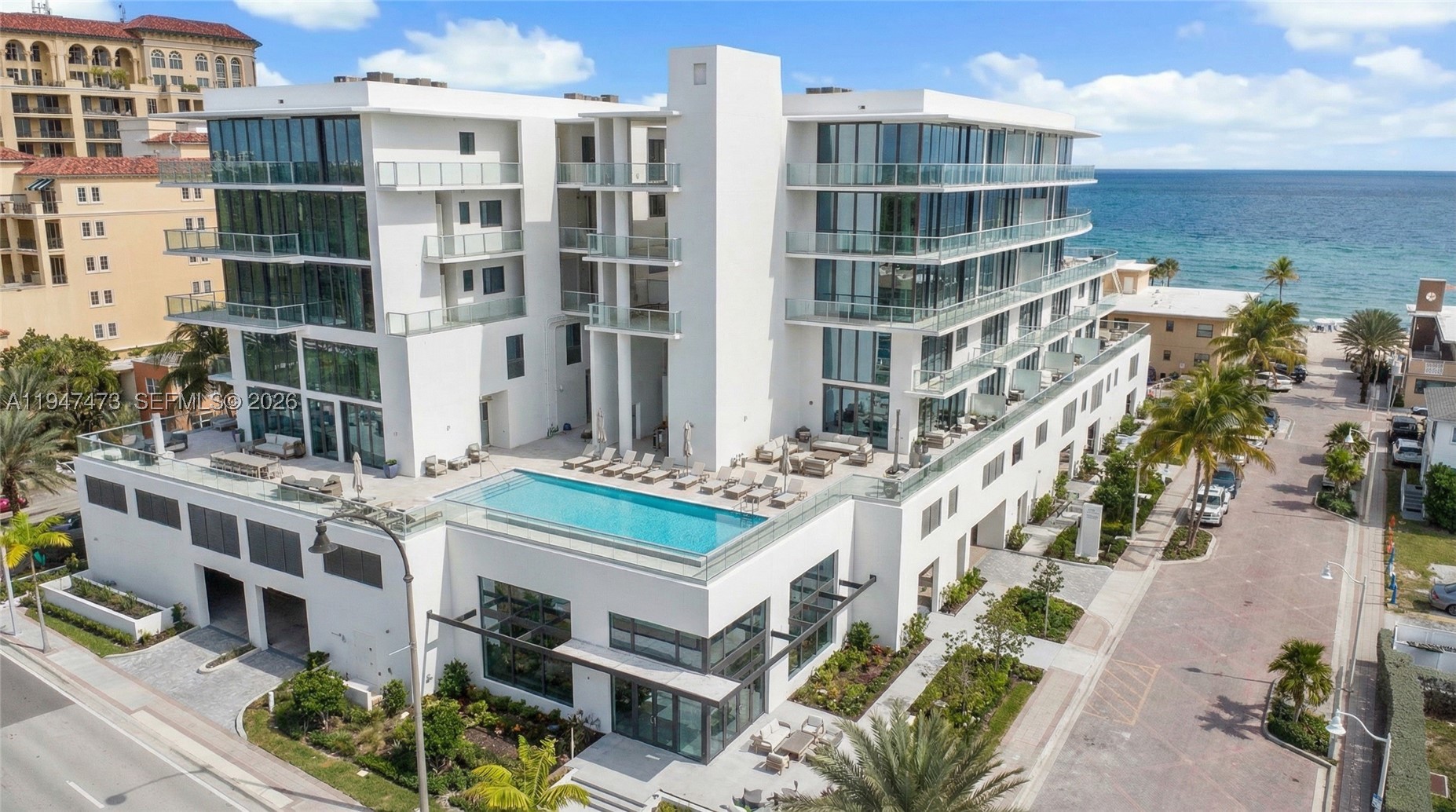 3319 N Ocean Drive Th5 — photo
