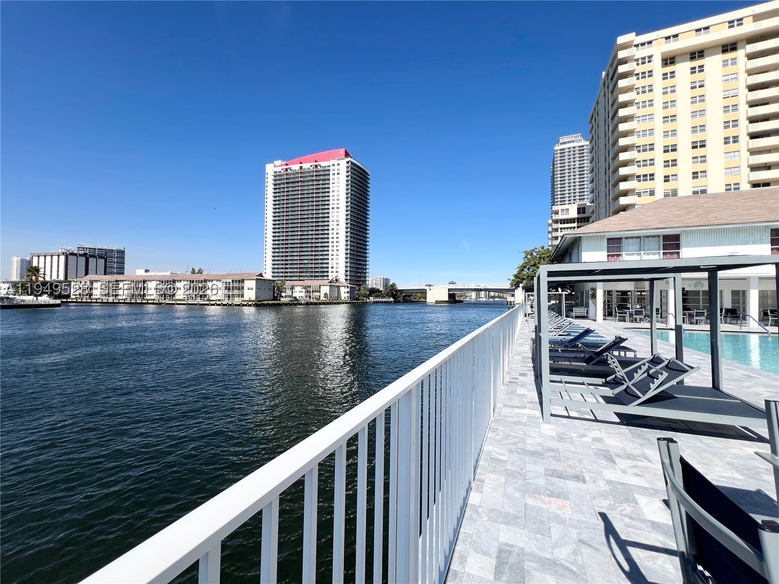 1833 S Ocean Dr Unit 1109 — photo