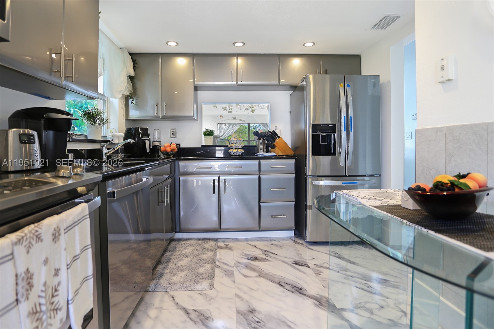 6570 Royal Palm Blvd 301J — photo