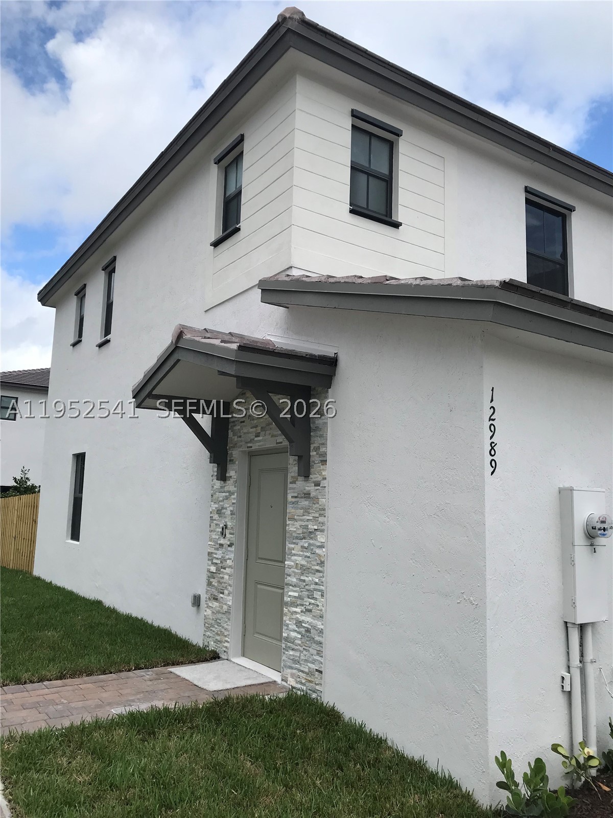 12989 SW 233rd Ter 12989 — photo