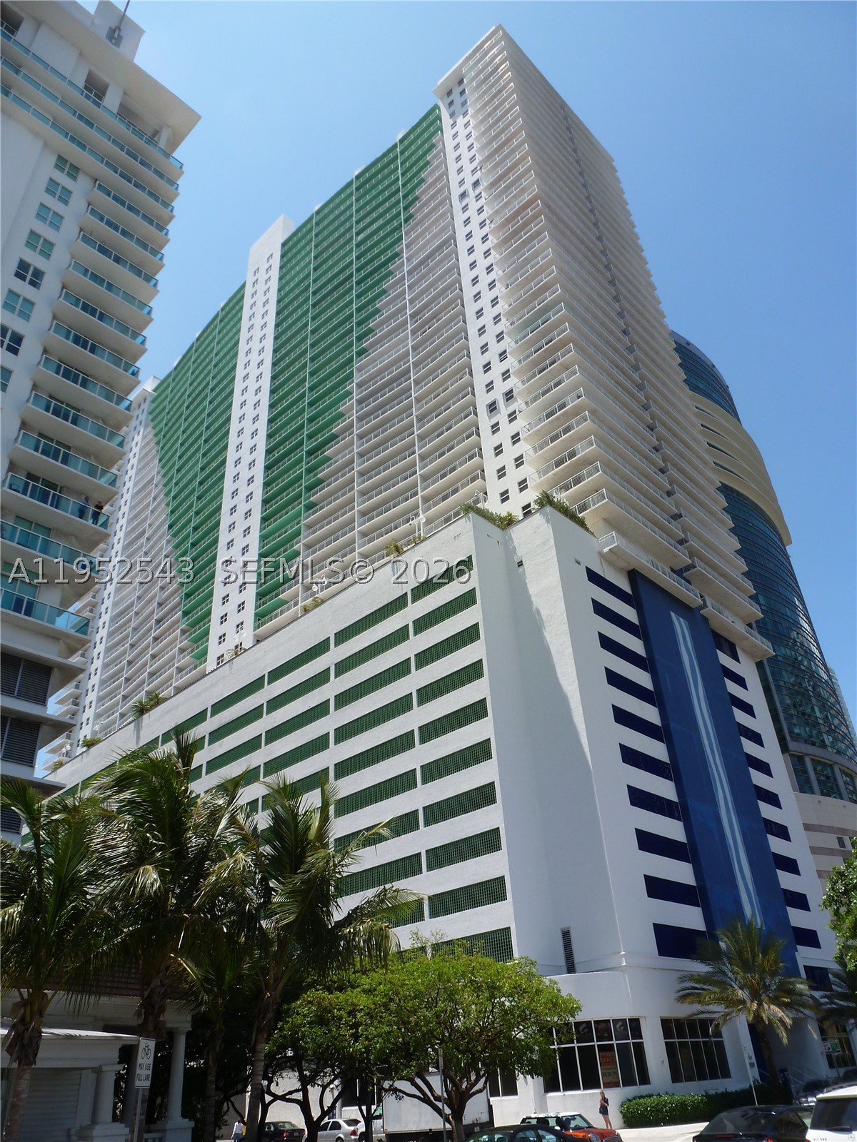 1200 Brickell Bay Dr 1712 — photo