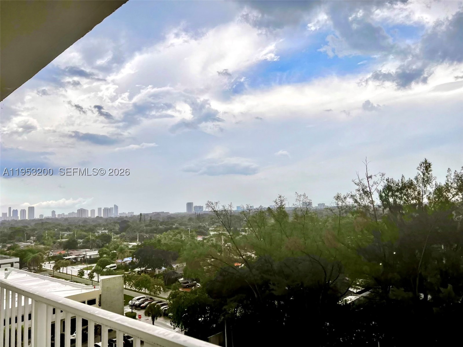 1300 NE Miami Gardens Dr 1001E — photo