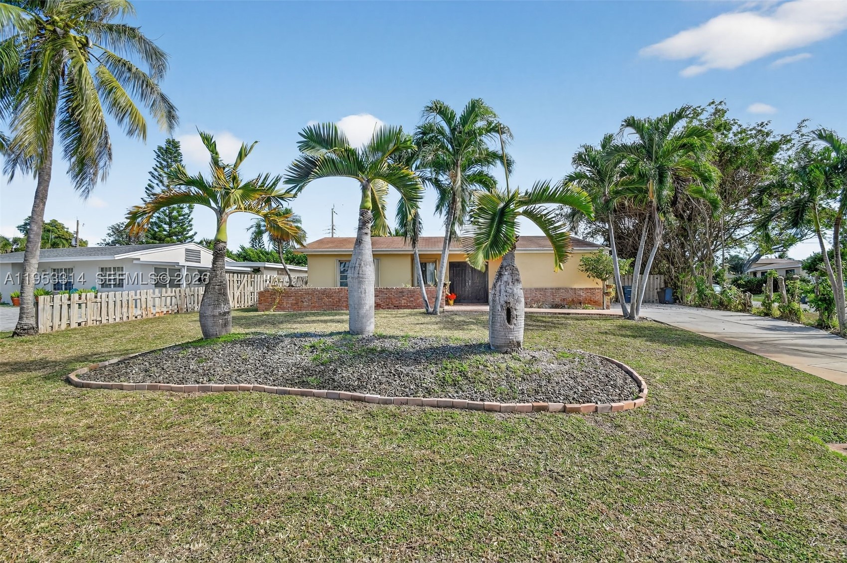 1712 High Ridge Road, Lake Worth, FL 33461 — photo 2