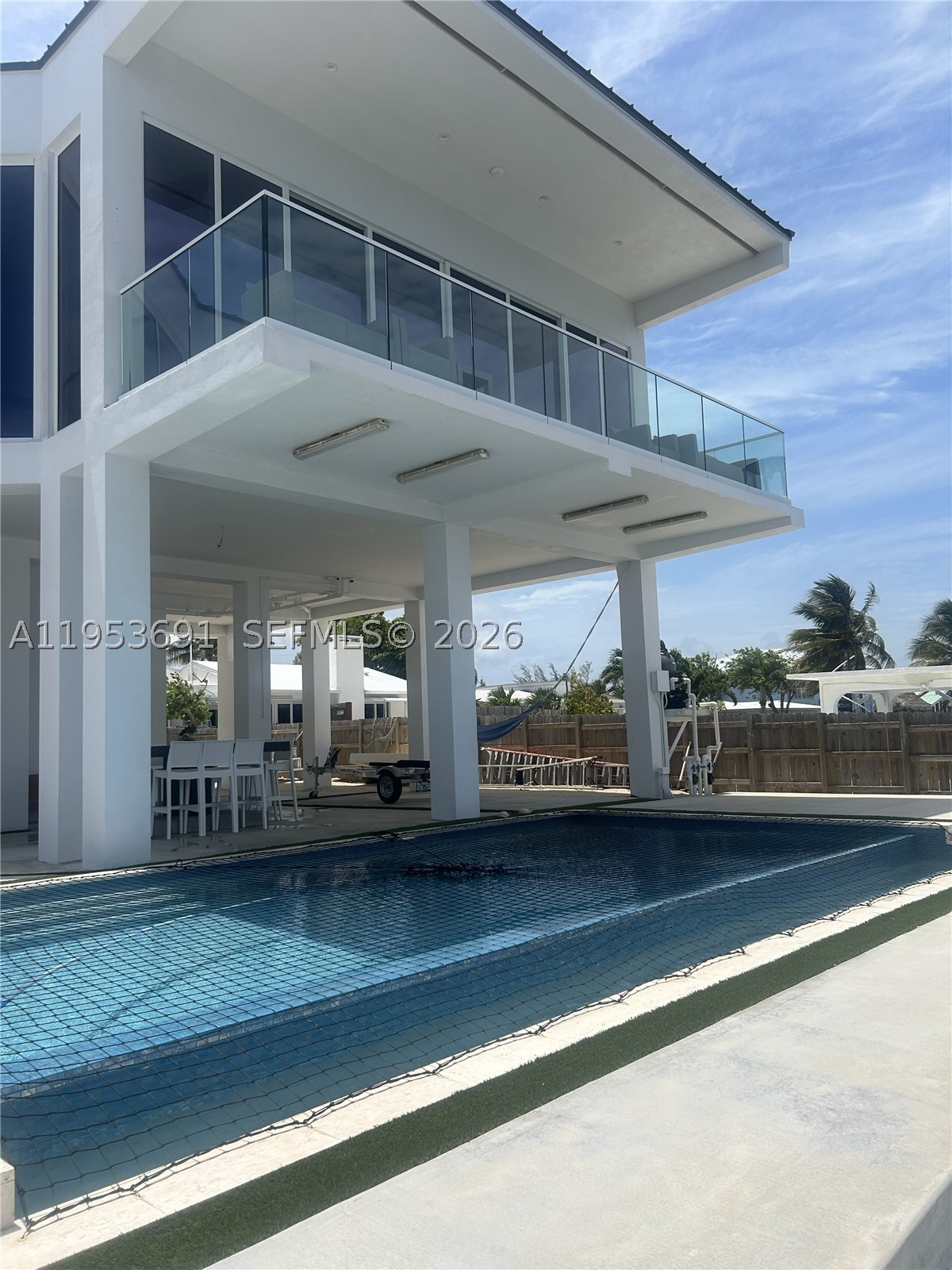 1553 Sunrise Dr — photo