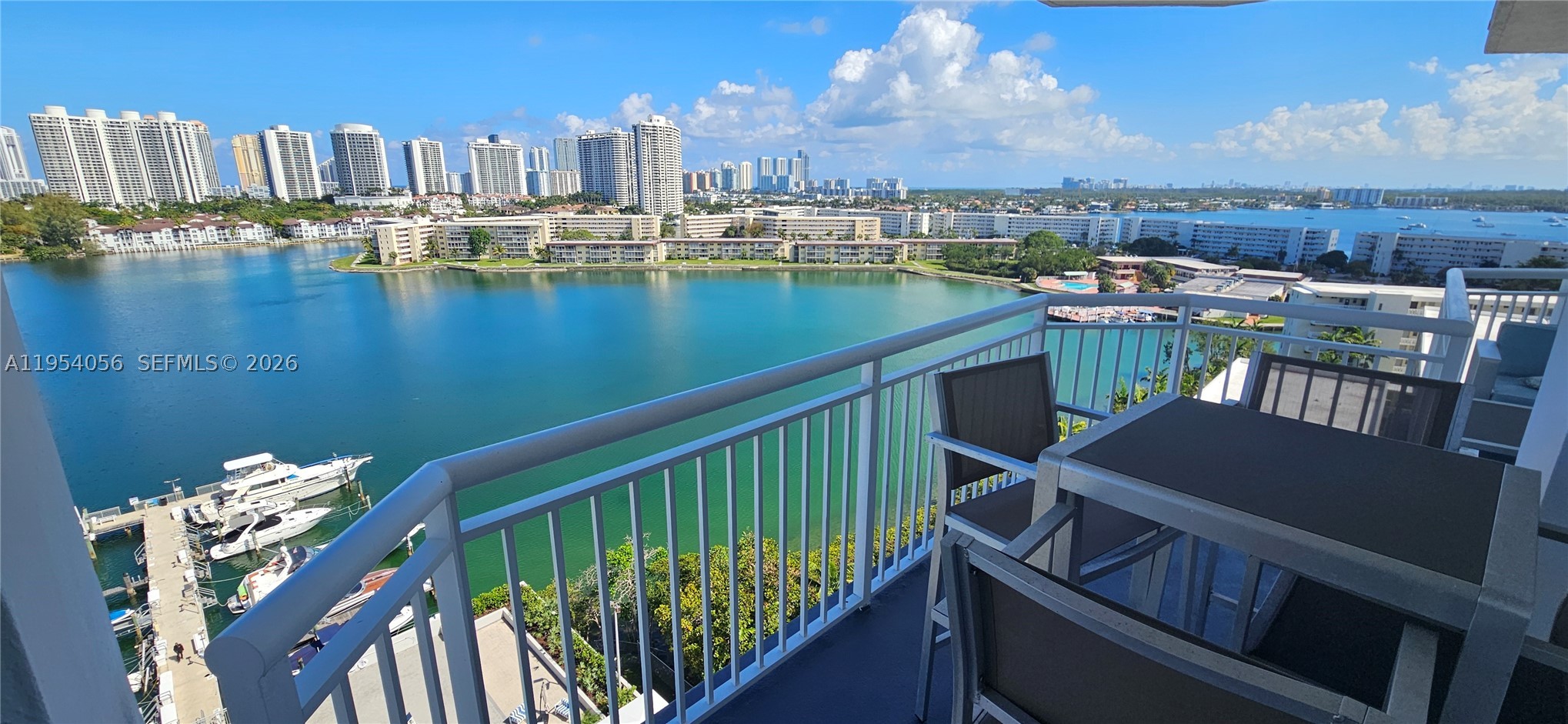 18041 Biscayne Blvd 1405 — photo