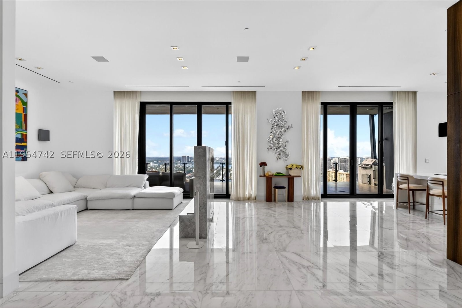 17141 Collins Ave 2902 — photo