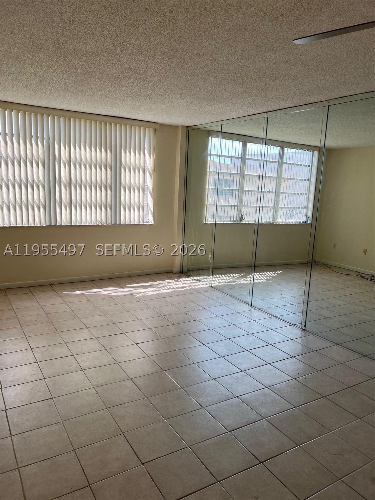 13390 NE 7th Ave 205 — photo
