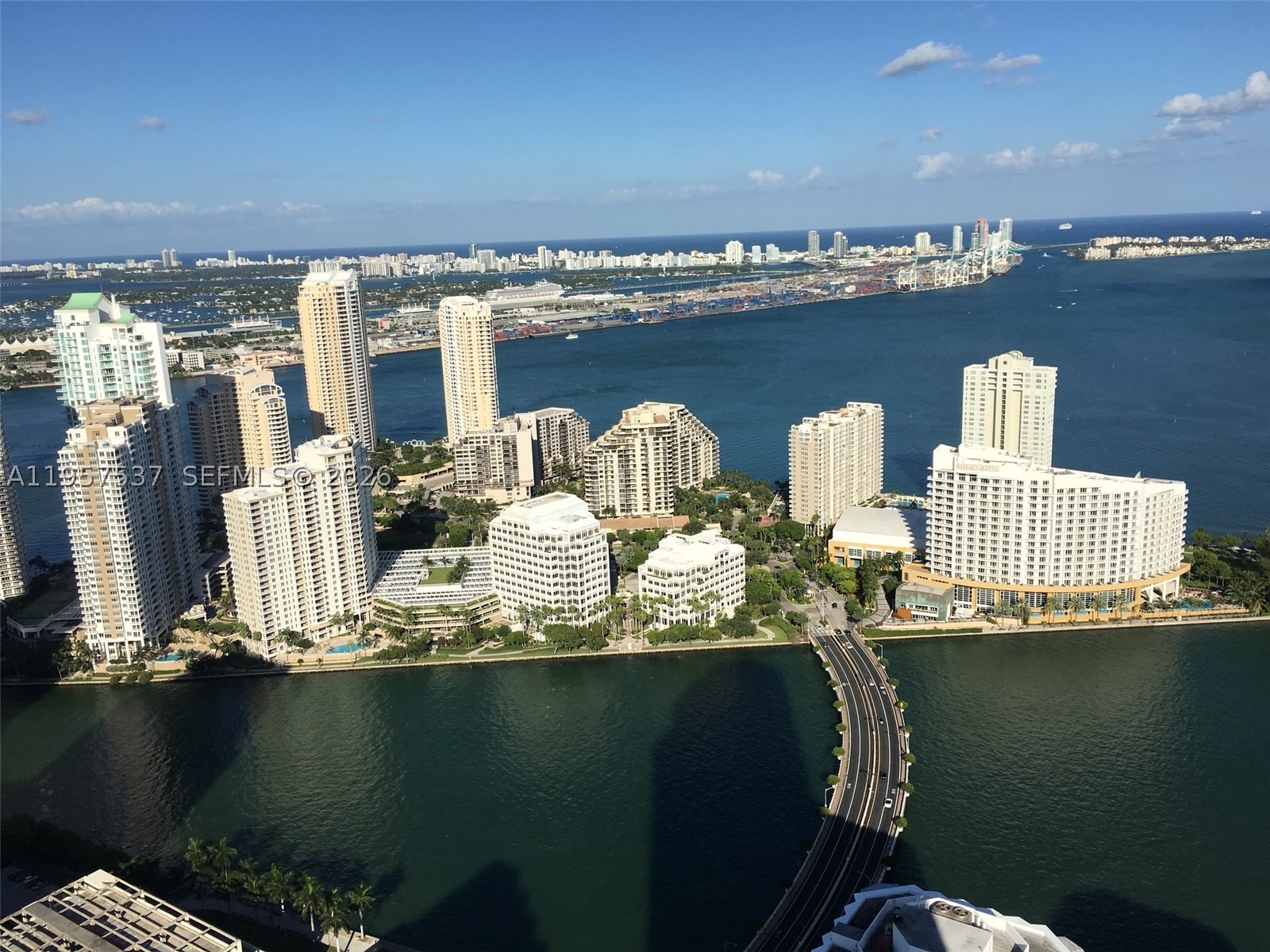 520 Brickell Key Dr O303 — photo