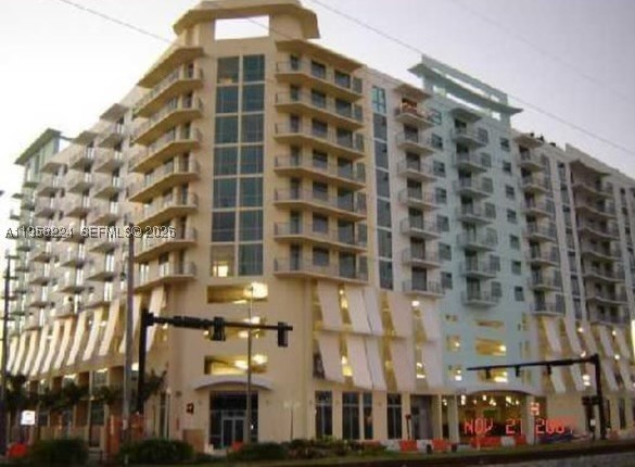140 S Dixie Hwy 703 — photo