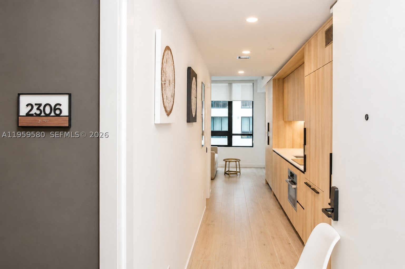 225 N Miami Ave 2306 — photo