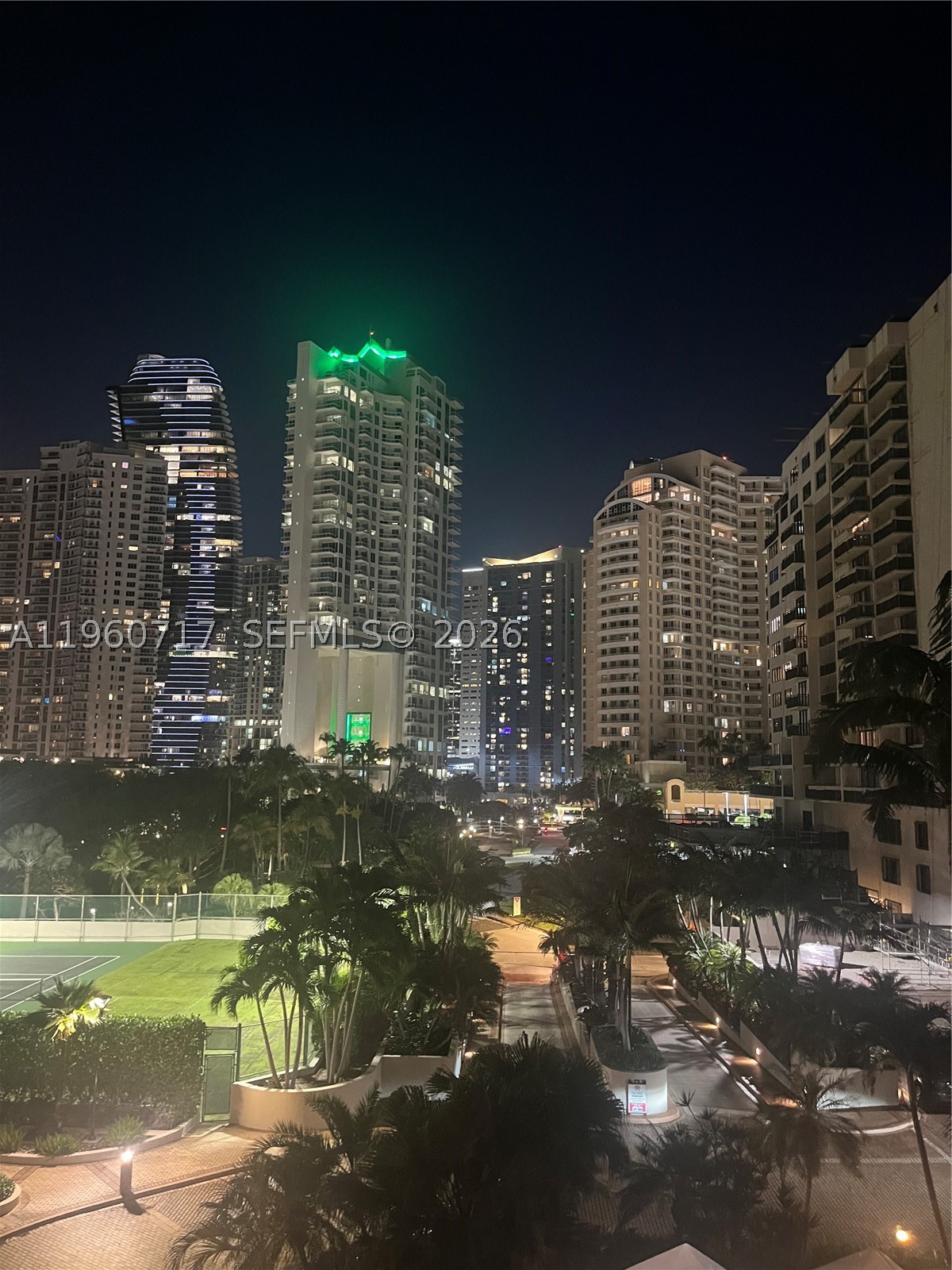 520 Brickell Key Dr a610 — photo