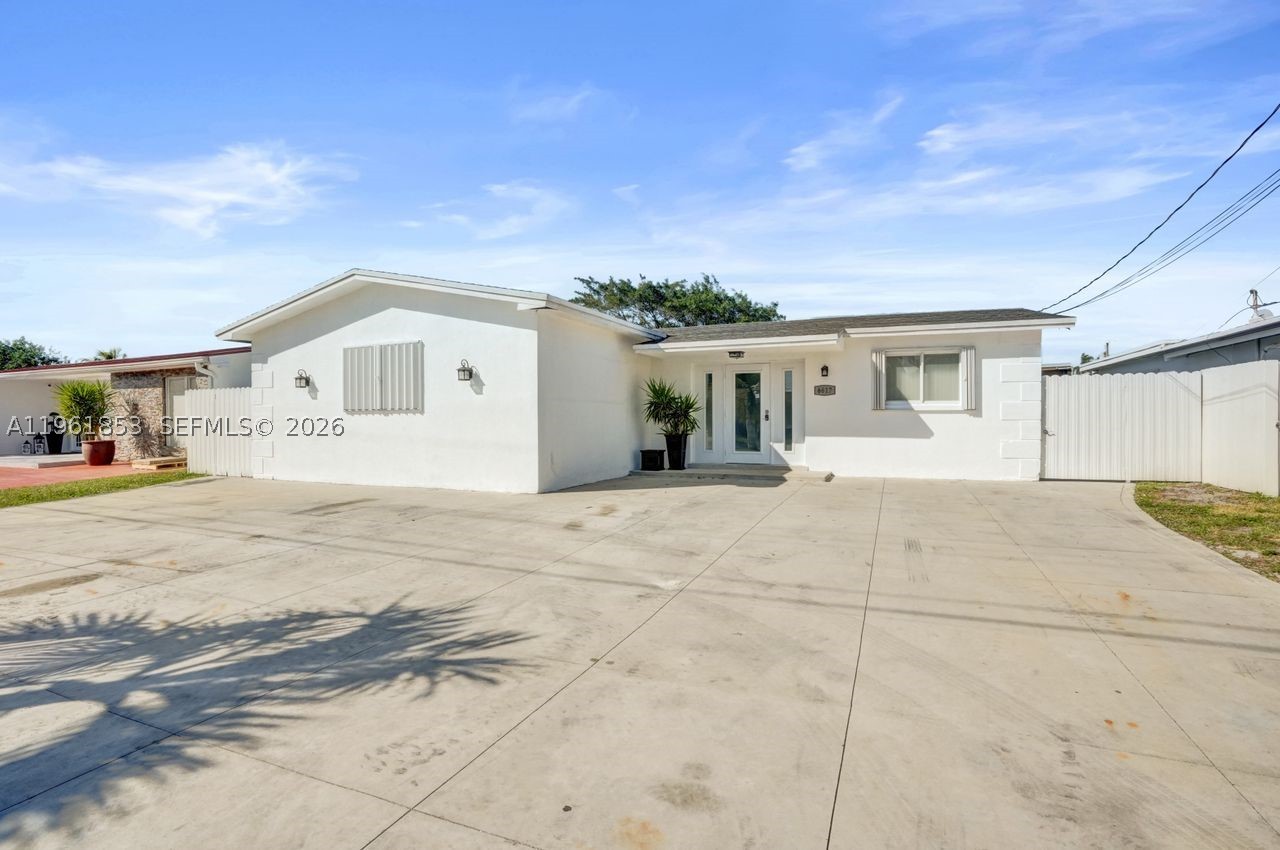 6617 Dahlia Dr — photo