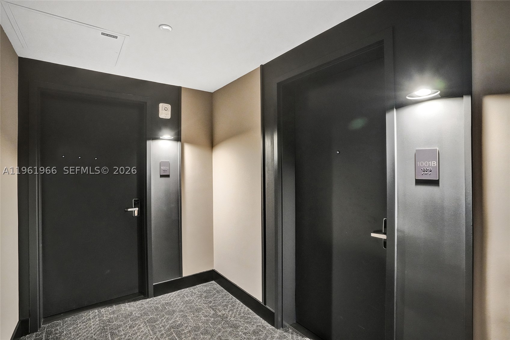 121 NE 5th Street 1001B — photo