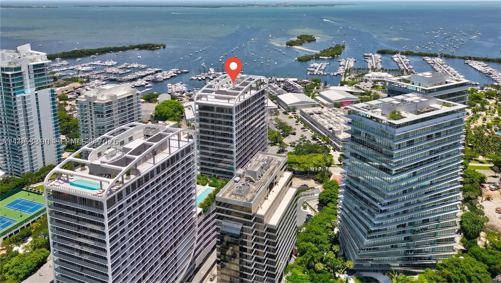 2655 S Bayshore Dr 706 — photo
