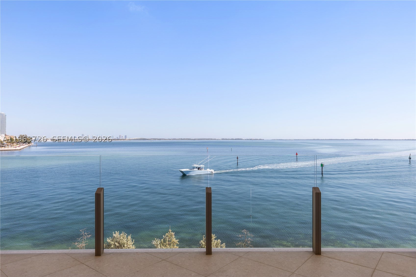 5 Grove Isle Dr M303 — photo