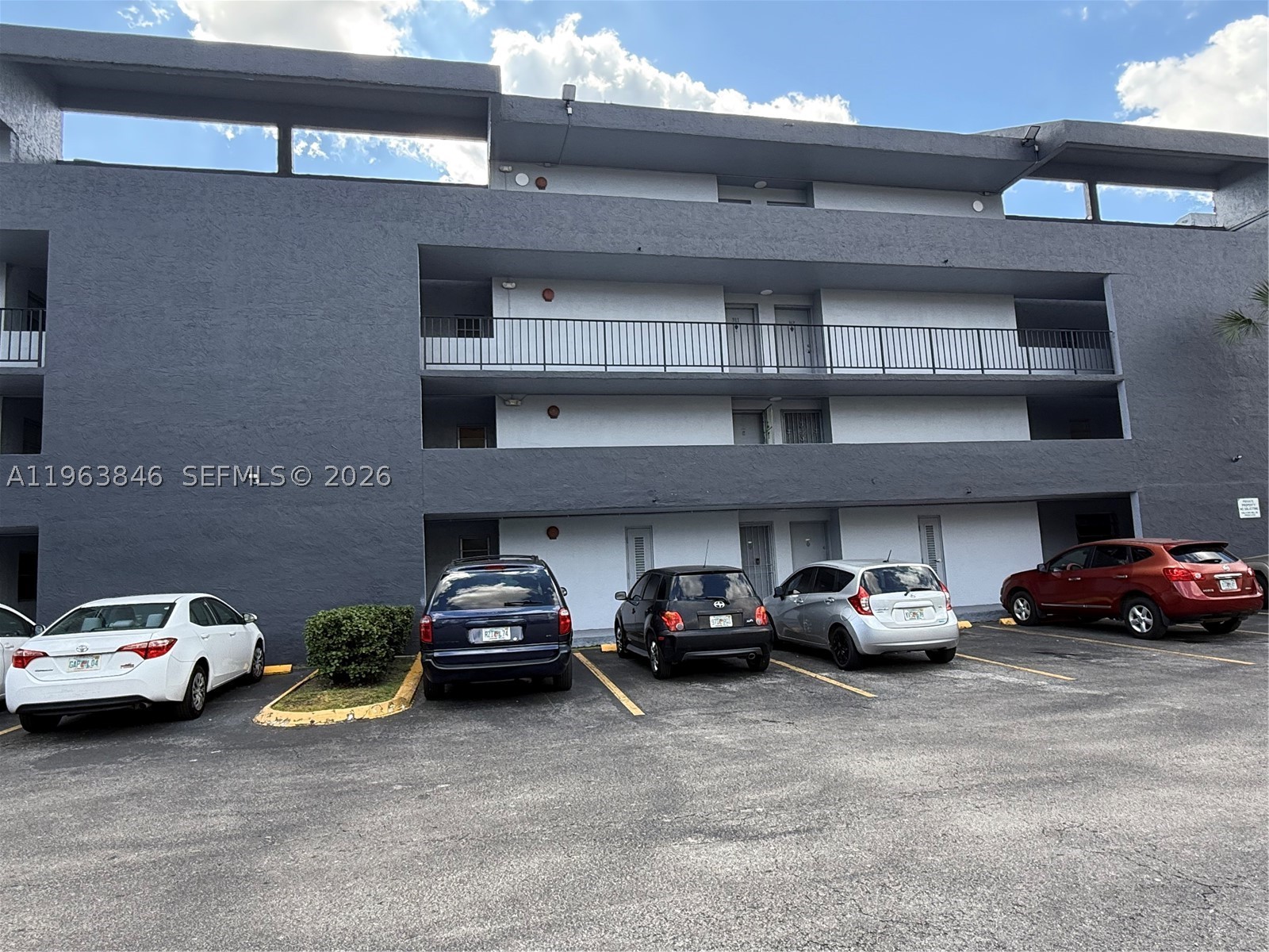 8821 W Flagler St 411 — photo