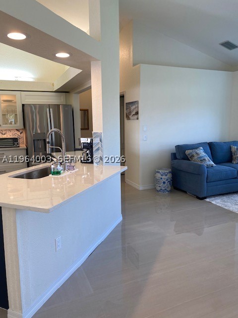 1076 Rotonda Circle — photo