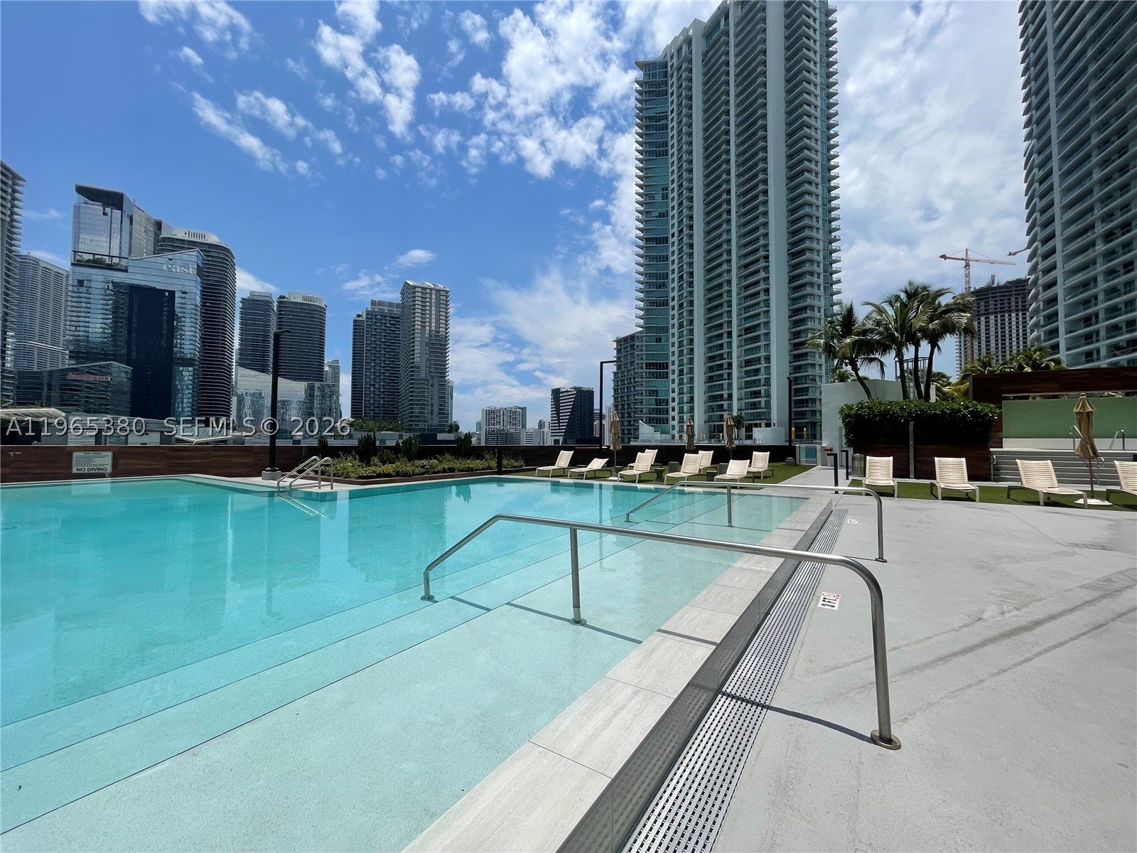 350 S Miami Ave 3203 — photo