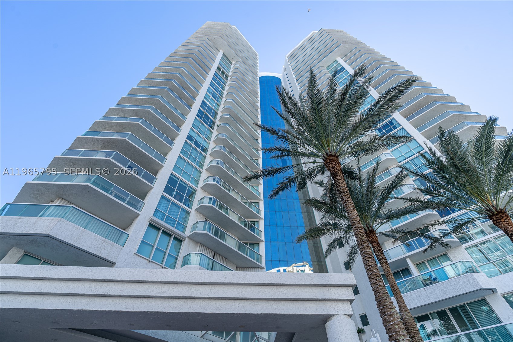 16400 Collins Ave 744 — photo