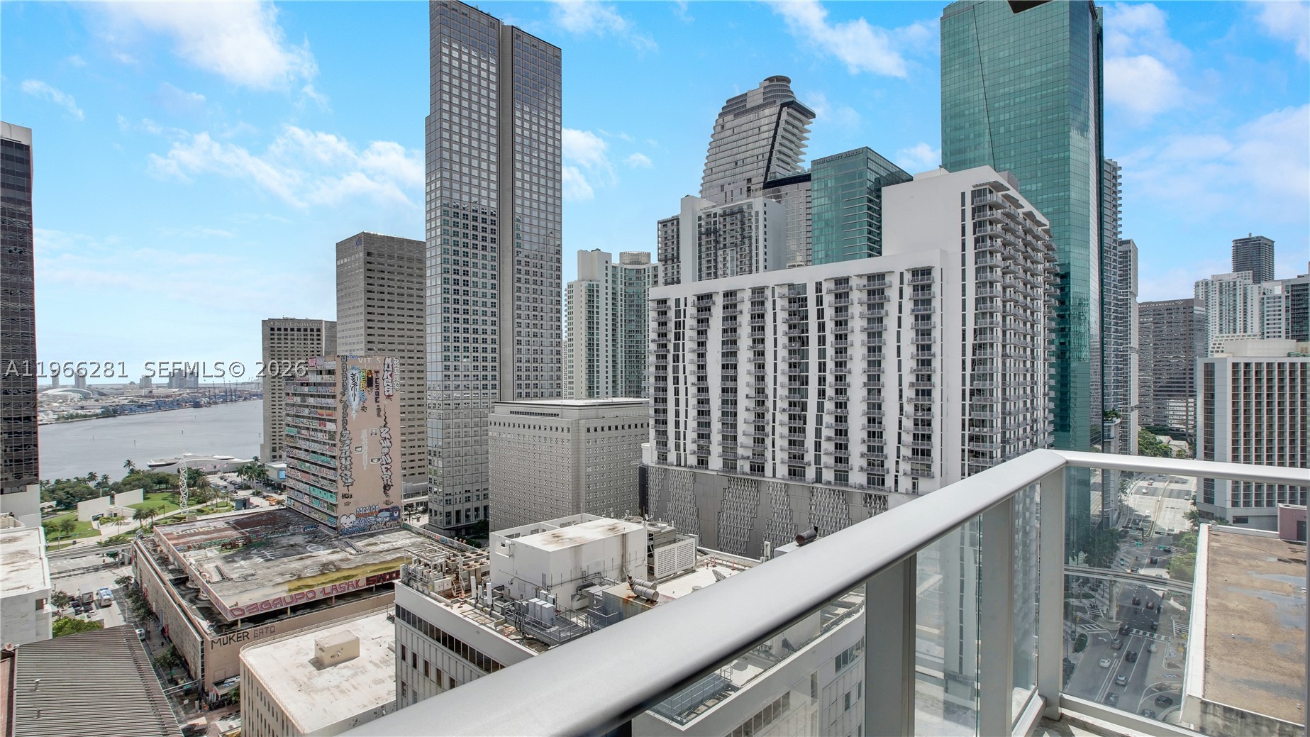 151 SE 1st St 2101 — photo