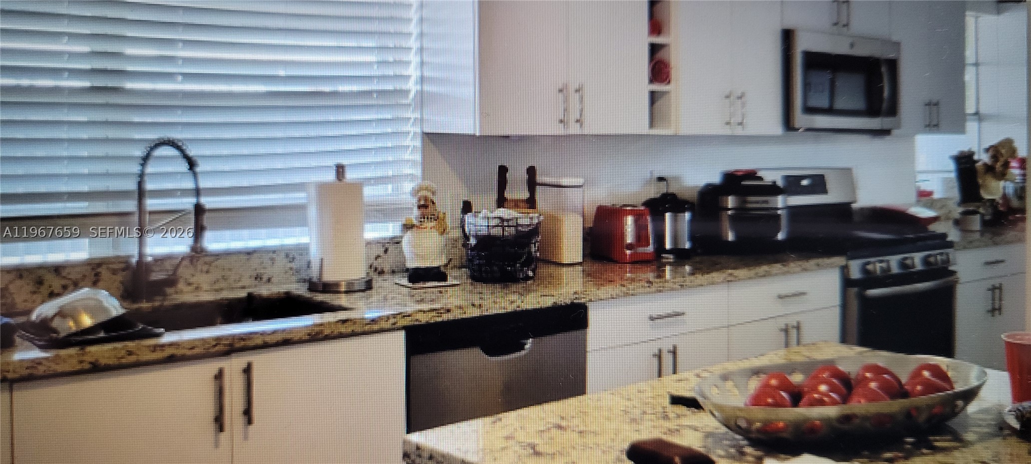 998 E 29th Street, Hialeah, FL 33013 — photo 3
