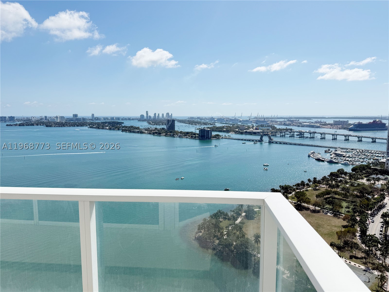 2020 N Bayshore Dr 3102 — photo