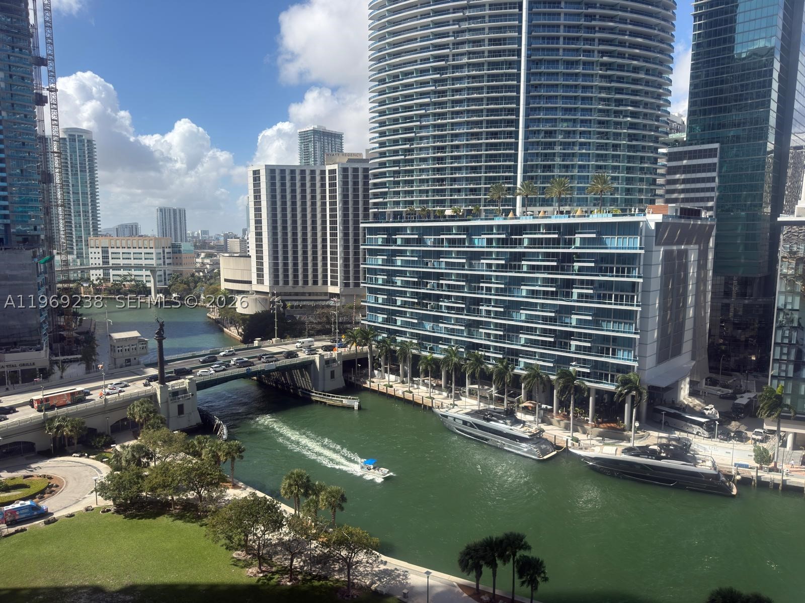 465 Brickell 1504 — photo