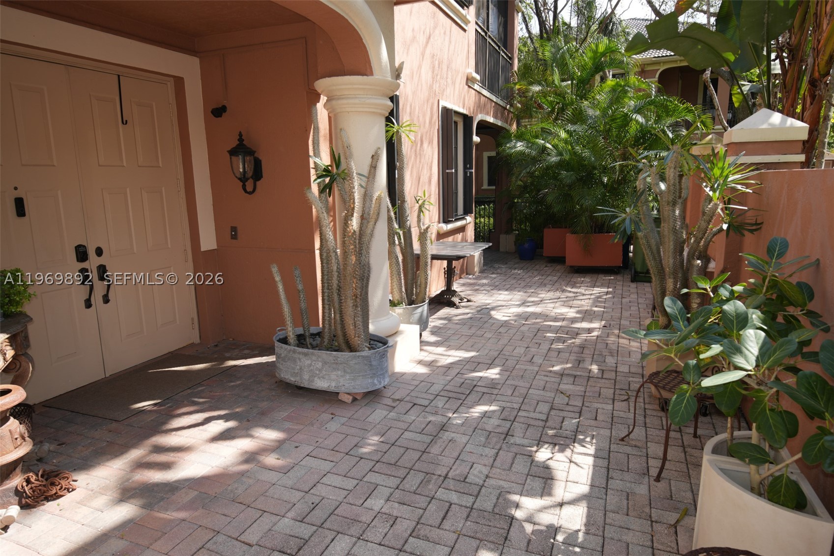 2706 Kinsington Cir 23-2 — photo
