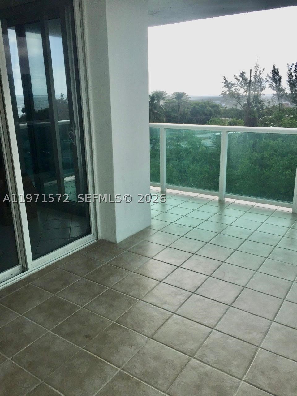 100 Bayview Dr Unit 516 — photo
