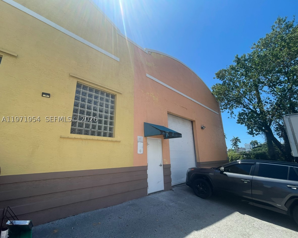 212 N Federal Hwy — photo