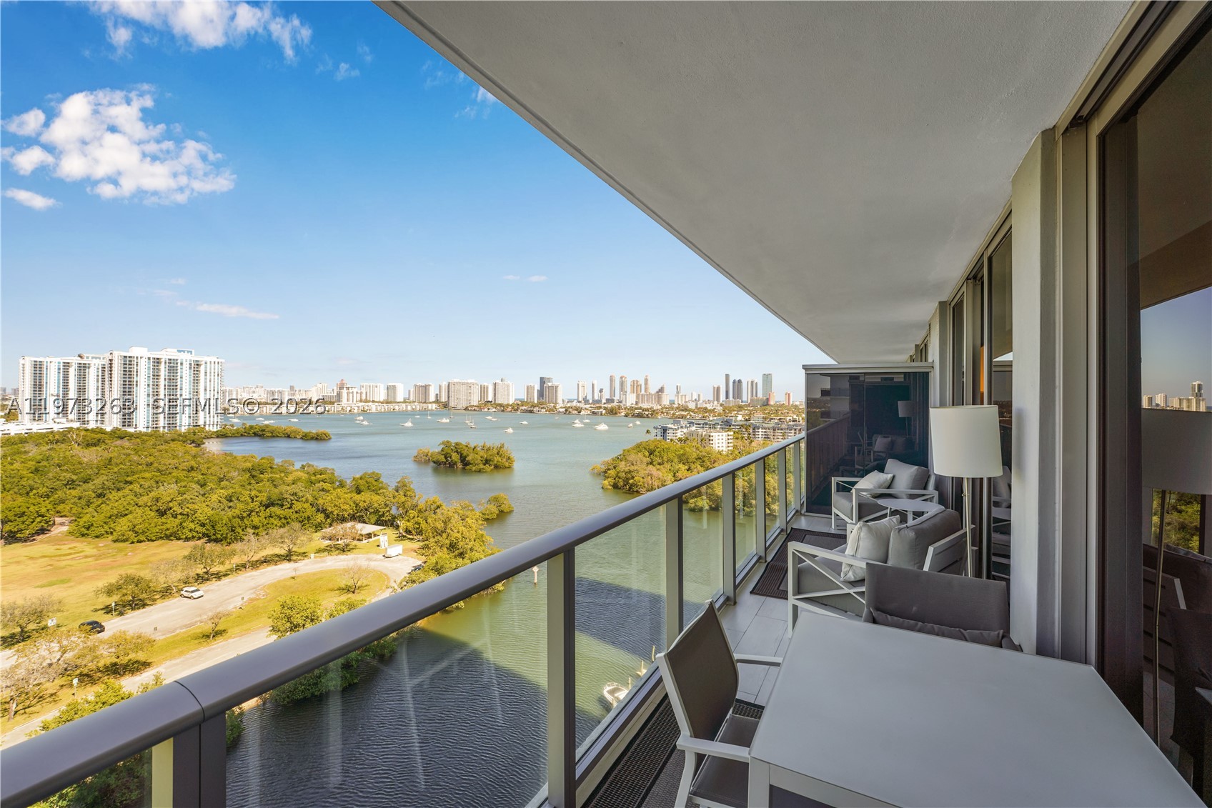16385 Biscayne Blvd 1502 — photo