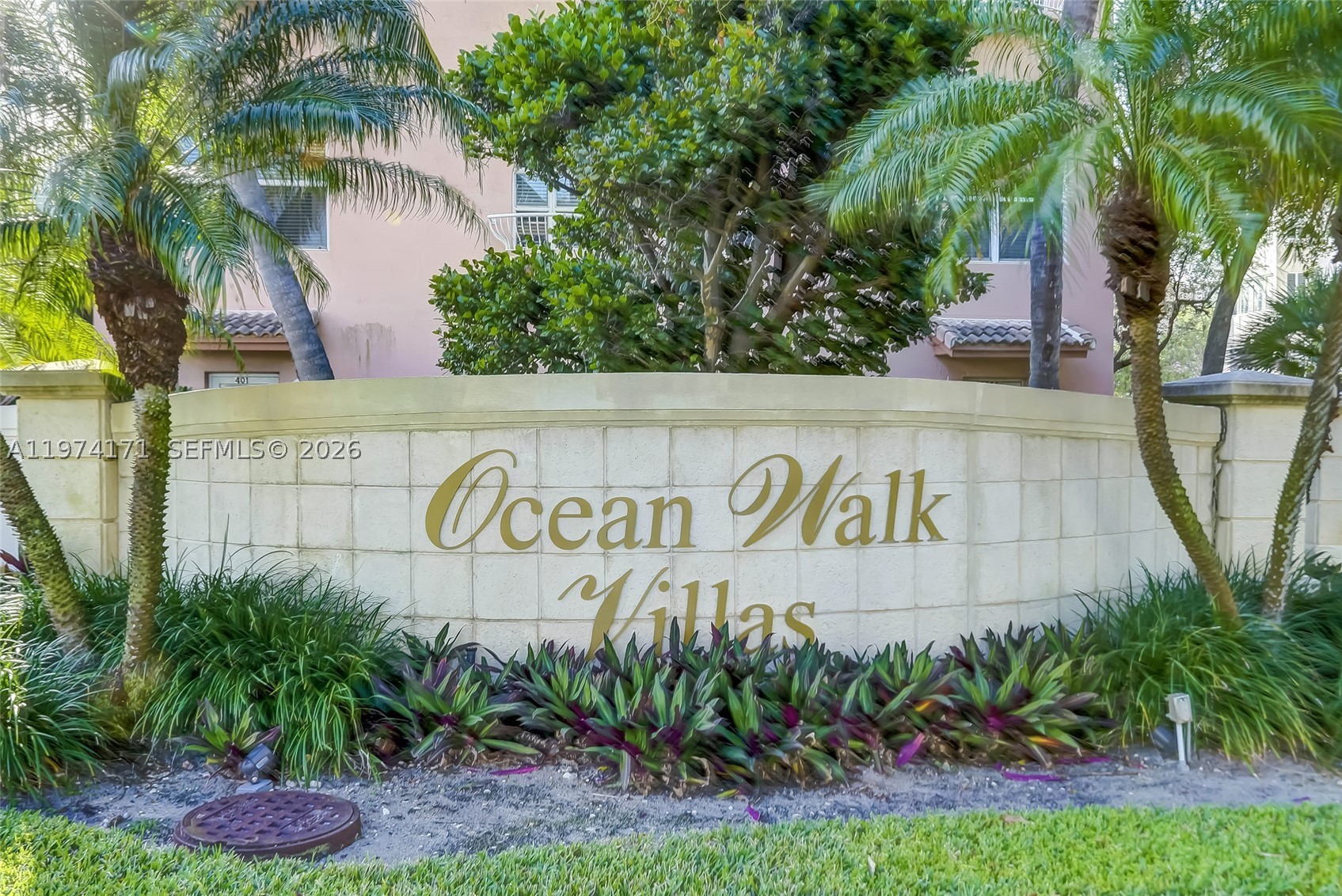 2039 Oceanwalk Ter 401 — photo