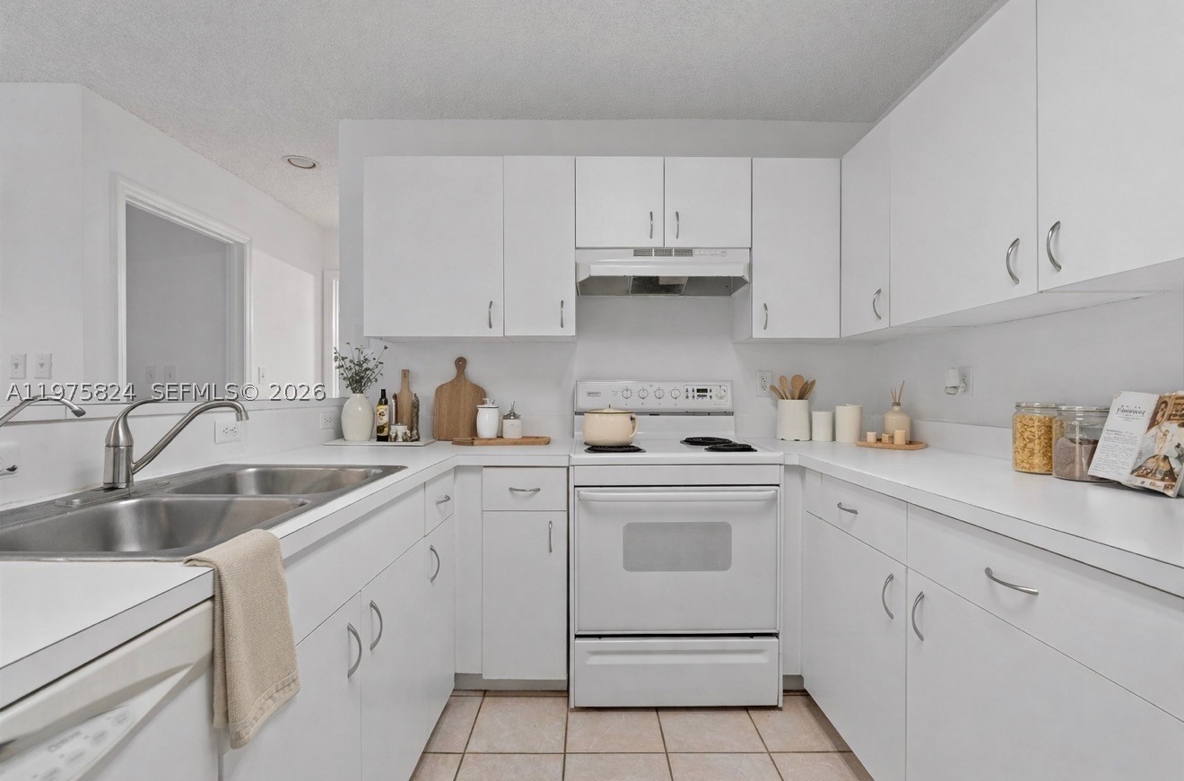 10111 W Atlantic Blvd C3 — photo