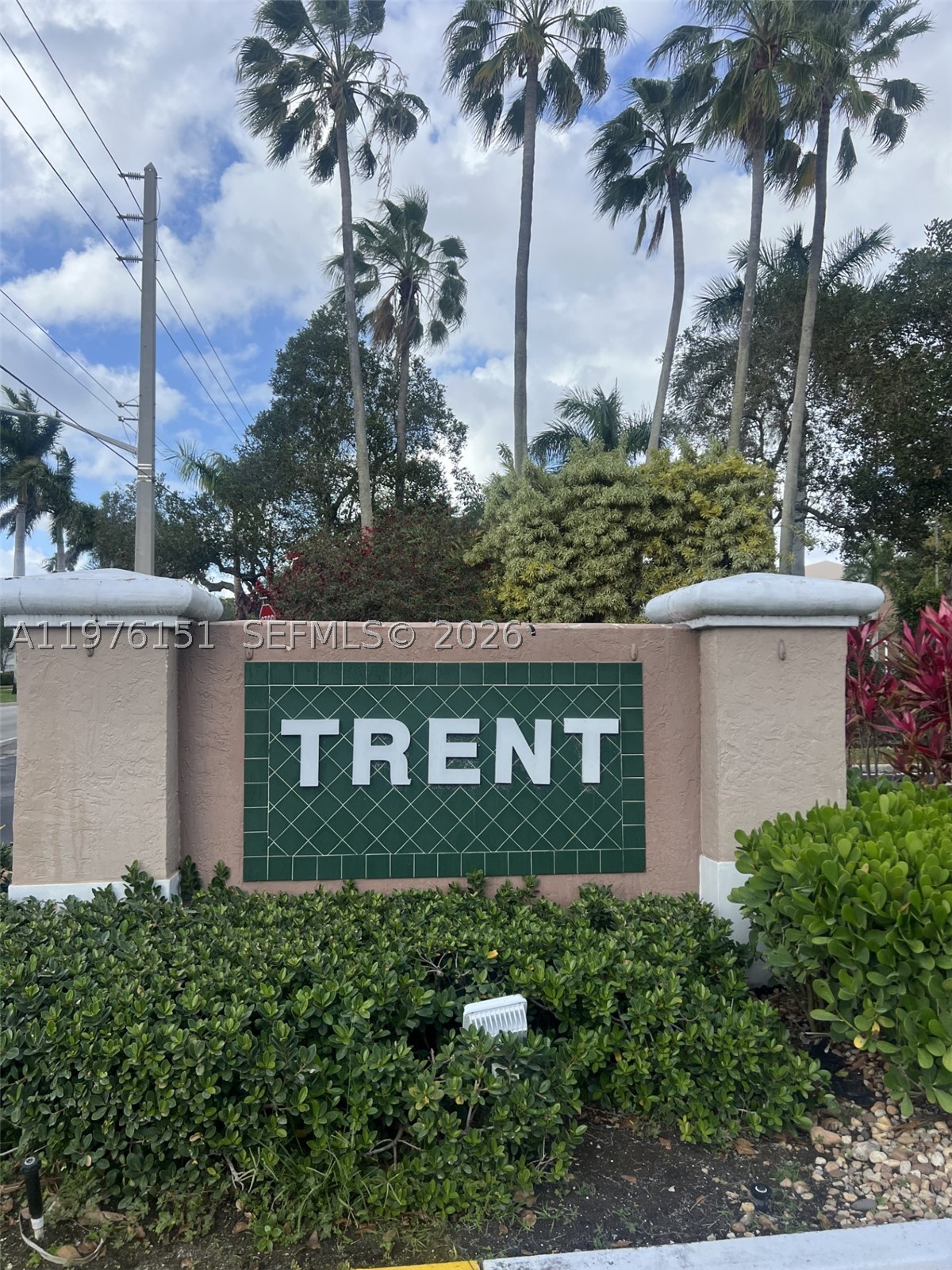 7555 Trent Dr 212 — photo