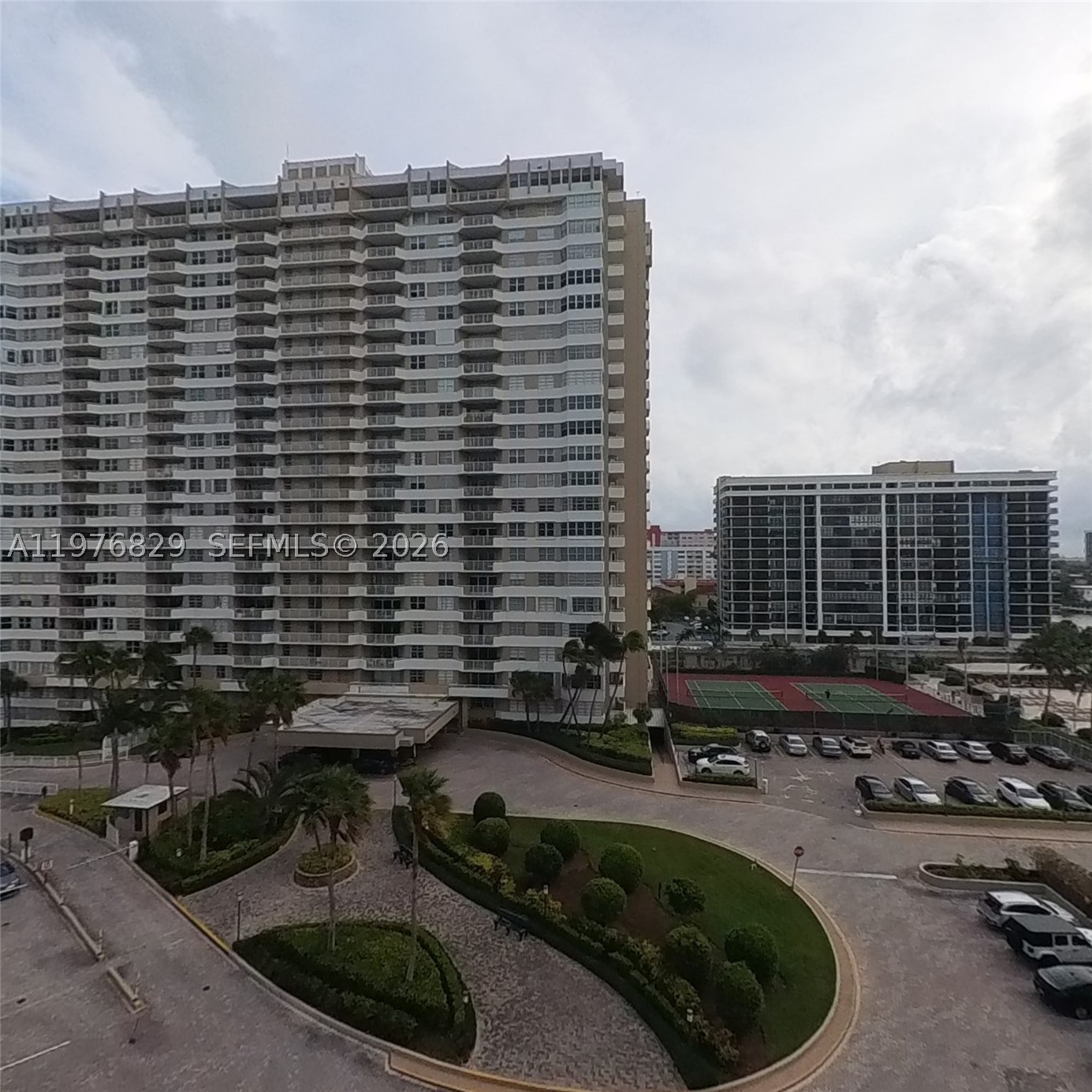 1965 S Ocean Dr 7E — photo