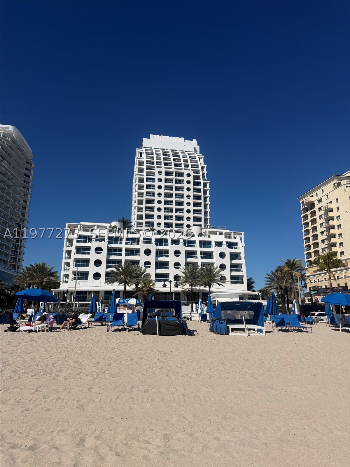 551 N Fort Lauderdale Beach Blvd R1810 — photo