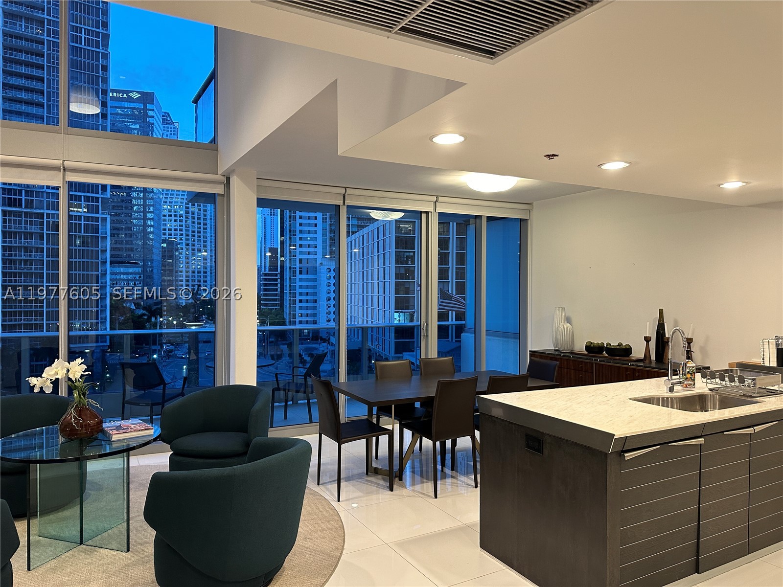 200 S Biscayne Boulevard Way 703 — photo