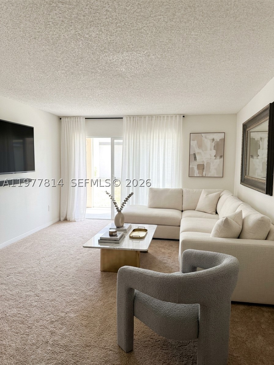 440 S Park Rd 4-102 — photo
