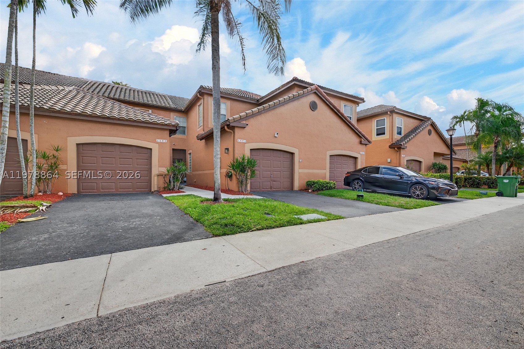 1594 Barcelona Way 5-18 — photo