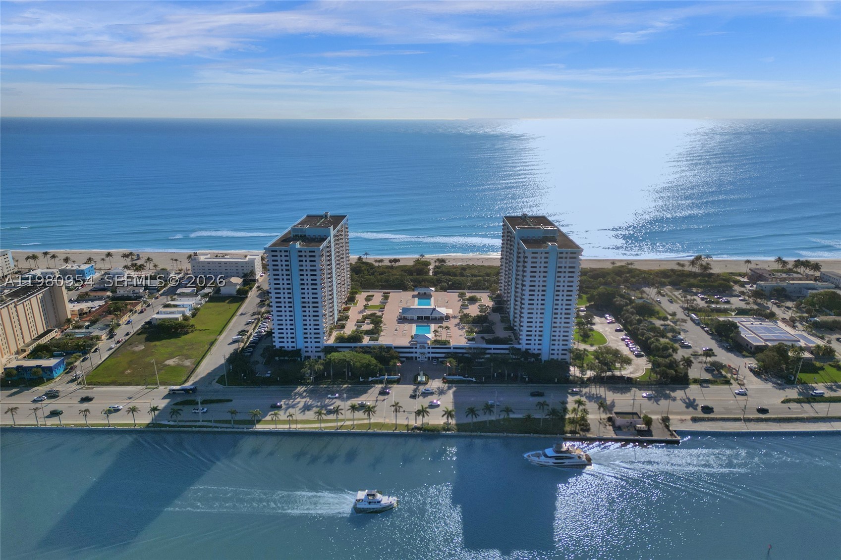 1201 S Ocean Dr 1407S — photo