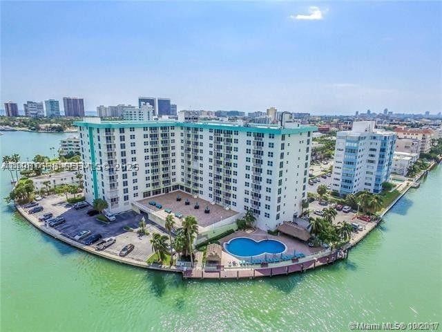 10350 W Bay Harbor Dr 7N — photo