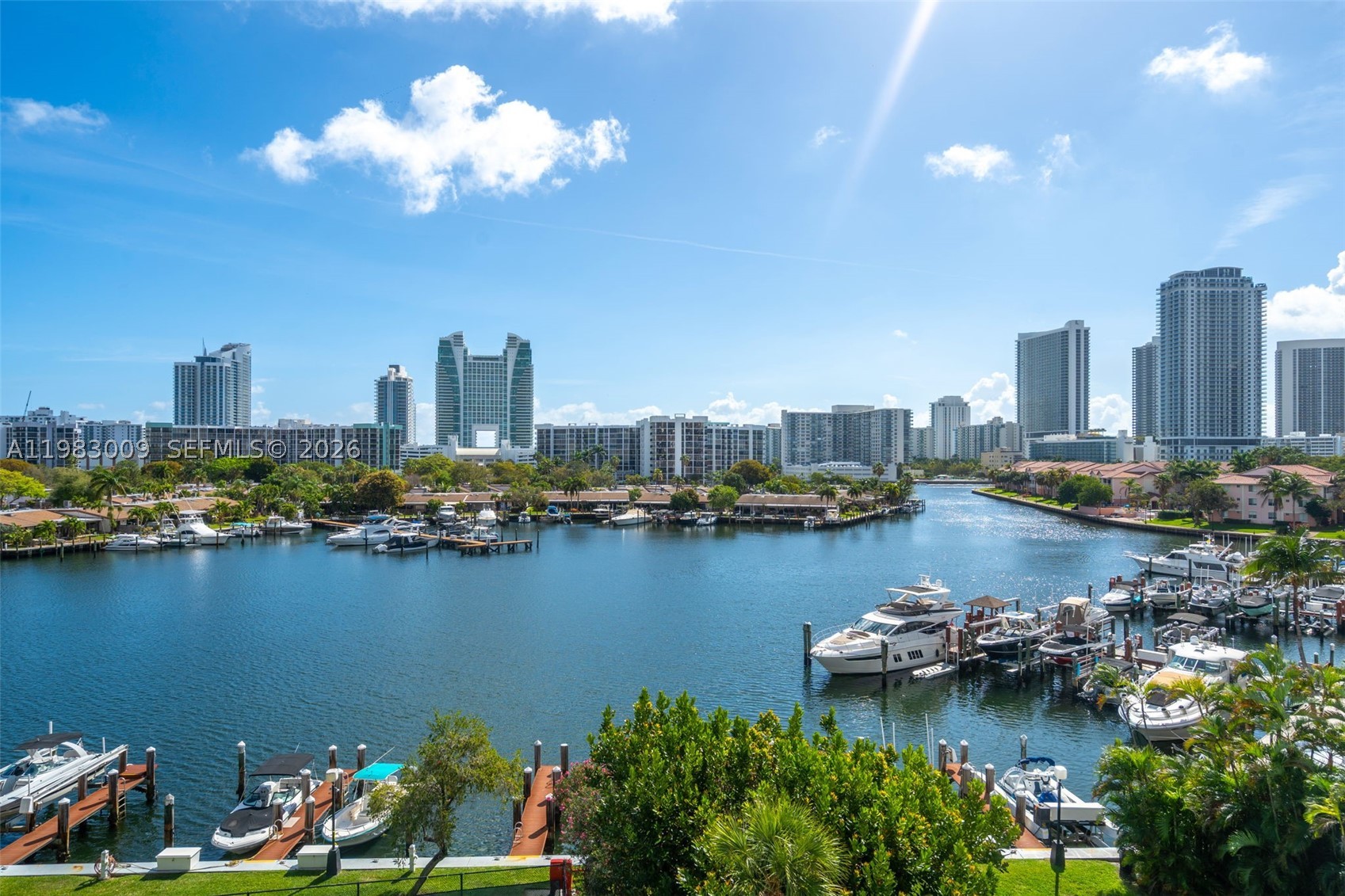 500 Three Islands Blvd 226 — photo