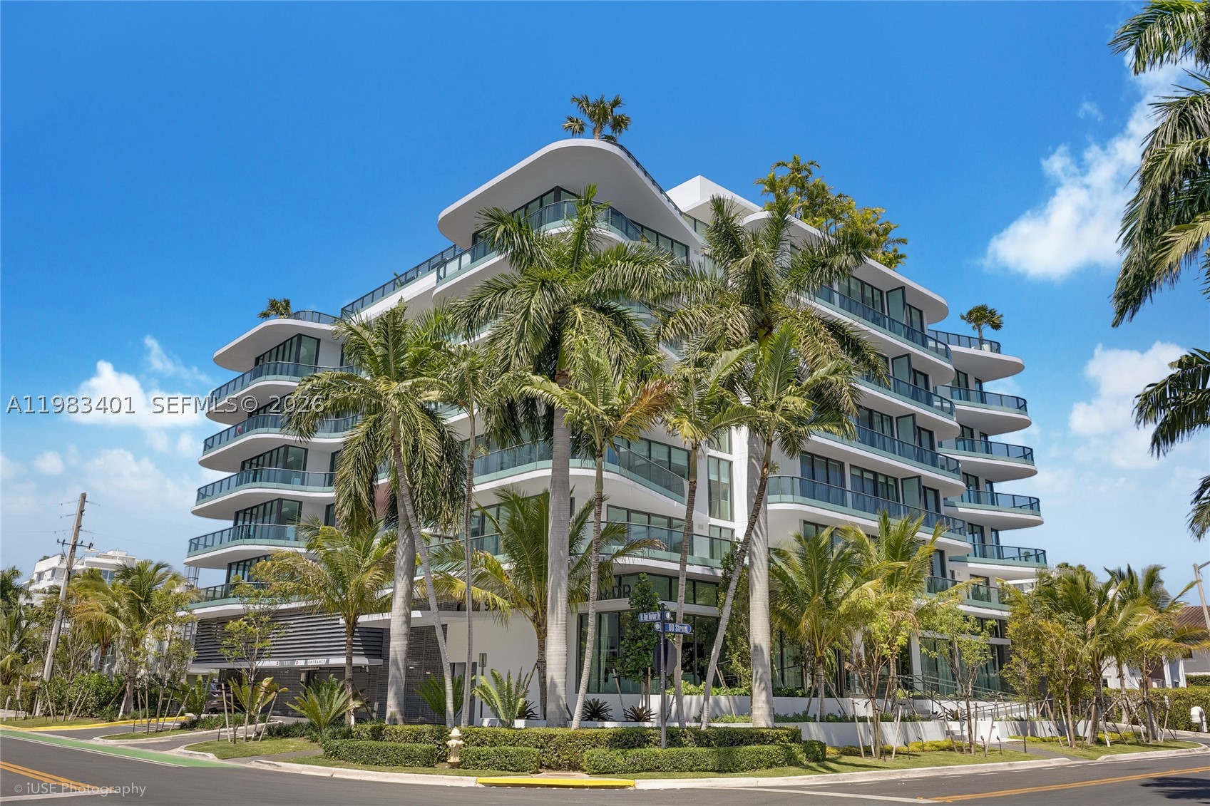 9901 W Bay Harbor Drive 506 — photo