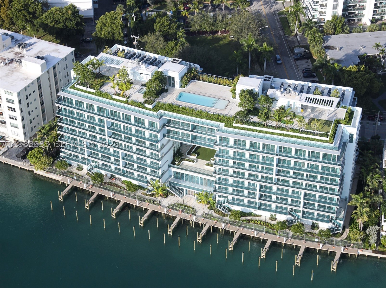 9221 E Bay Harbor Drive 409 — photo