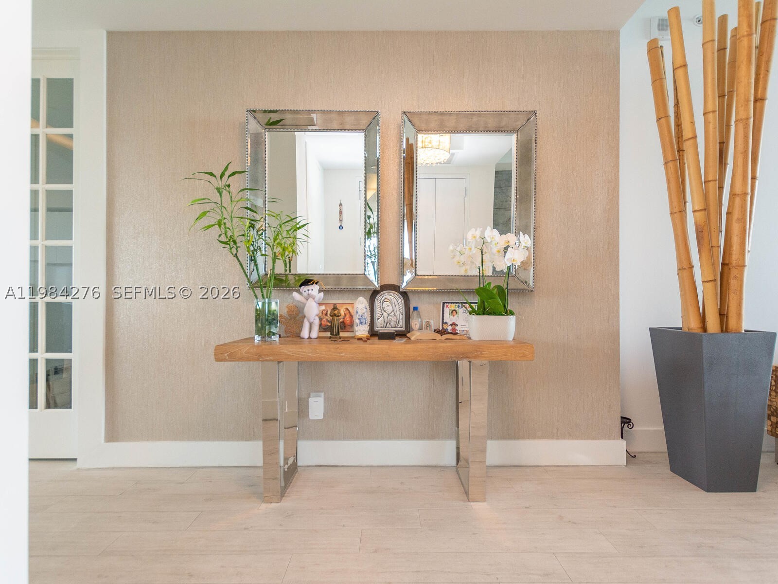 1300 Brickell Bay Dr 3804 — photo