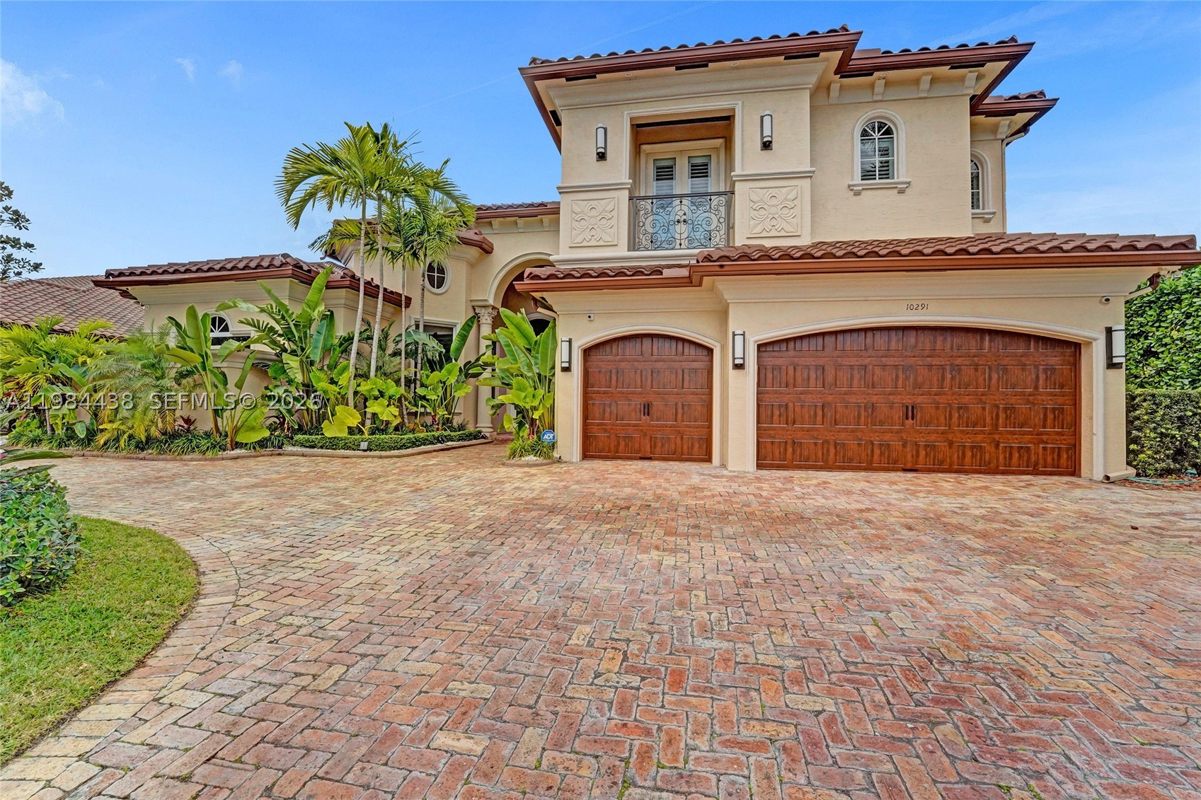 10291 Sweet Bay St — photo