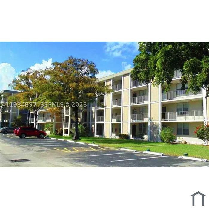 2998 NW 48th Ter 326 — photo