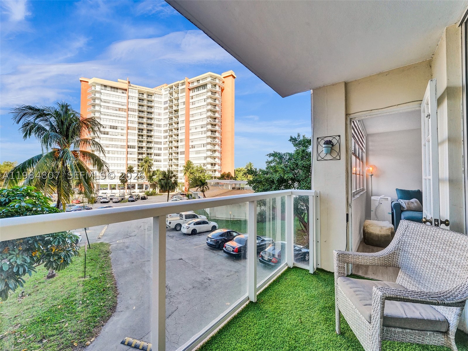 1351 NE Miami Gardens Dr 203E — photo