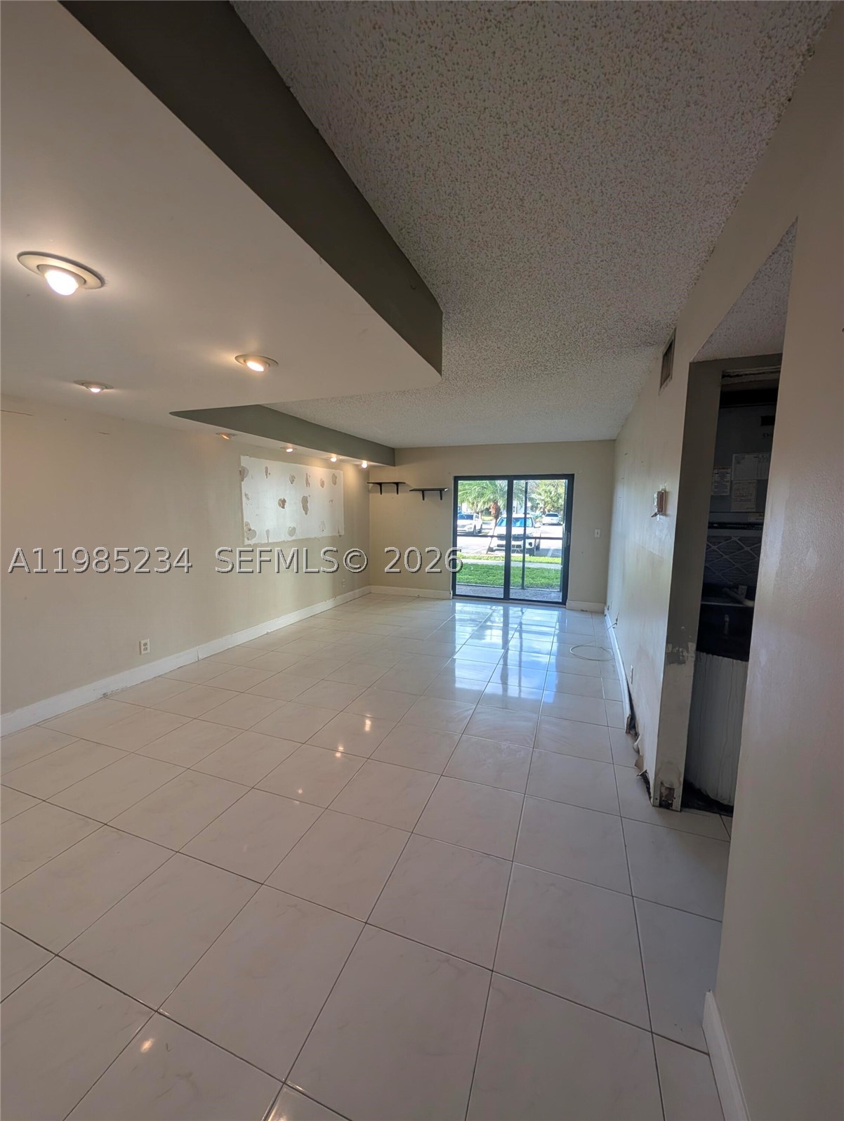 3720 N Pine Island Rd 136 — photo